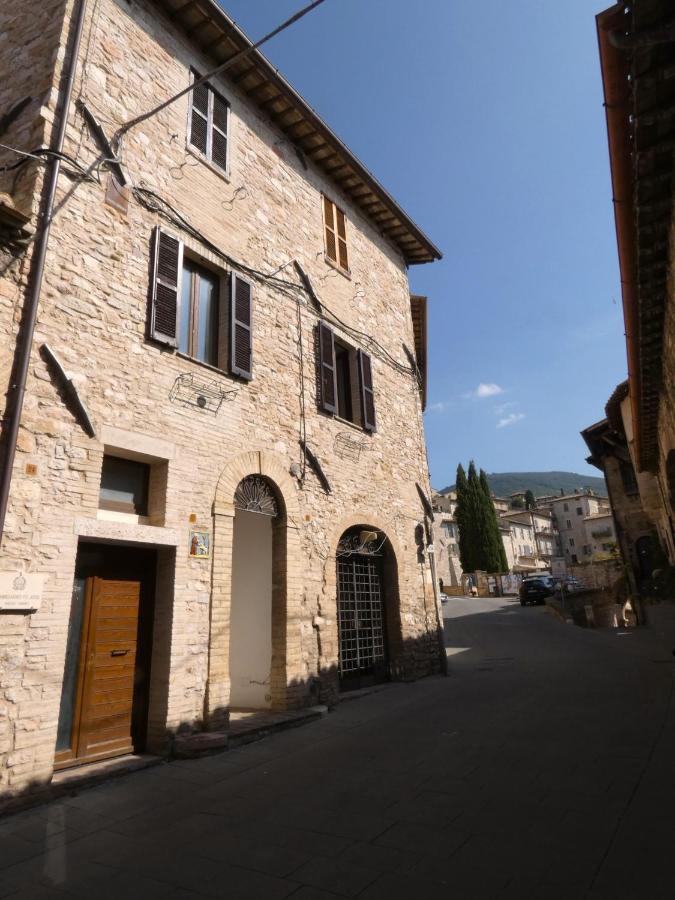 Scappo In Umbria, La Casa Di Eude Daire Assisi Dış mekan fotoğraf