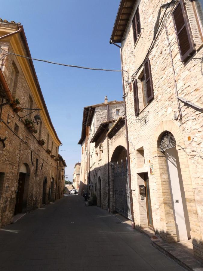Scappo In Umbria, La Casa Di Eude Daire Assisi Dış mekan fotoğraf